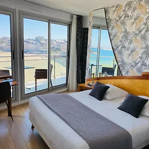Le Crystal Hotel Dinard